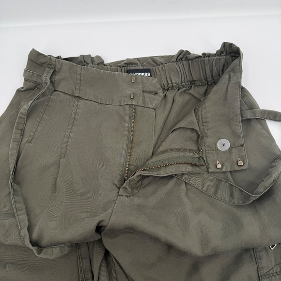 Express Pants Women Medium Green Extreme HighRise Jogger Cargo Chambray Military - Picture 5 of 12